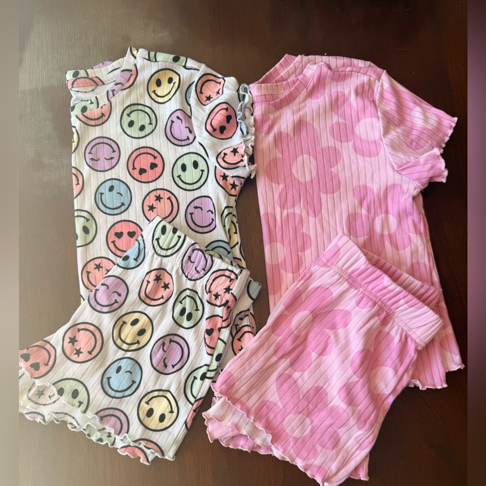 Tahari Girls Two-Piece Pajama Sets in Pastel Smiley Print and Pink Floral